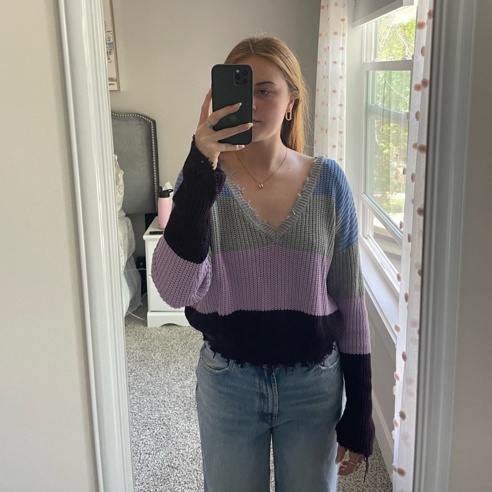 Knit sweater